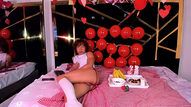 Snapshot of DanteAndKyle chatting on 02.16.25 DanteAndKyle online show from 02.16.25