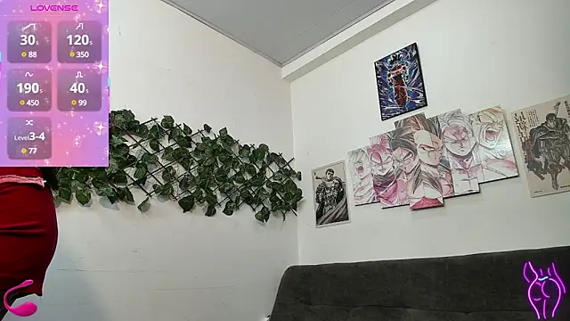 Snapshot of SophiaJohnson_17 chatting on 01.24.25 SophiaJohnson 17 online show from 01.24.25