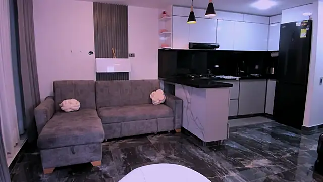 1lubonnie online show from 09.09.25