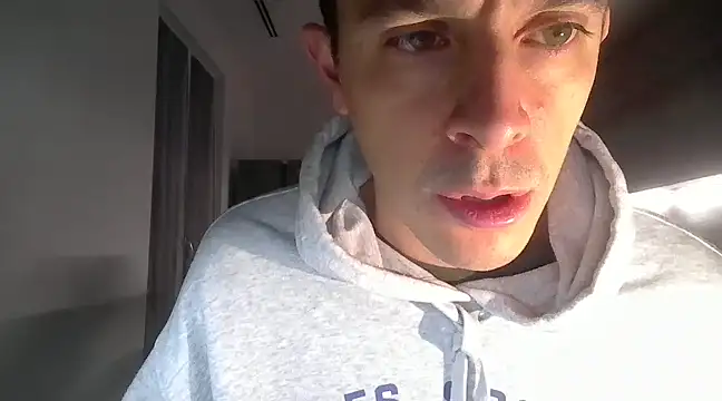 Snapshot of Masterclassyfeet chatting on 02.03.25 Masterclassyfeet online show from 02.03.25