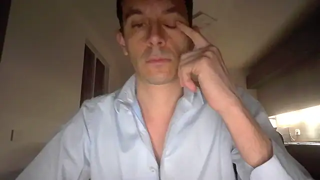 Snapshot of Masterclassyfeet chatting on 03.19.25 Masterclassyfeet online show from 03.19.25