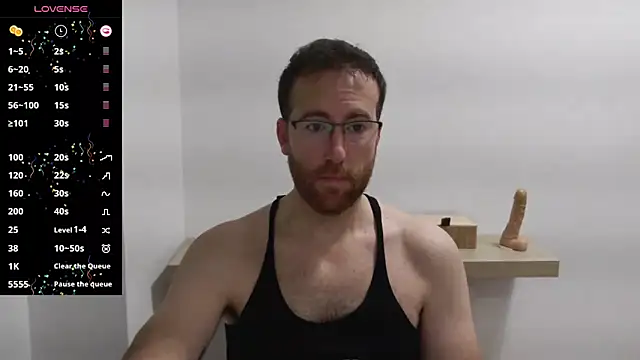 Snapshot of machohiberiko chatting on 01.20.25 machohiberiko online show from 01.20.25