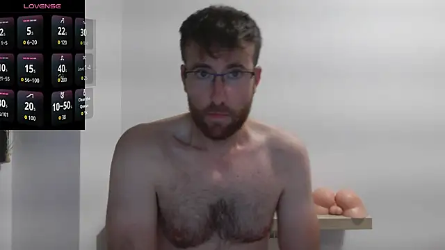 Snapshot of machohiberiko chatting on 10.03.25 machohiberiko online show from 10.03.25