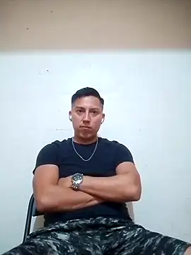 Snapshot of LuisMex1998 chatting on 09.15.25 LuisMex1998 online show from 09.15.25