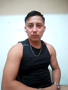 Snapshot of LuisMex1998 chatting on 09.22.25 LuisMex1998 online show from 09.22.25