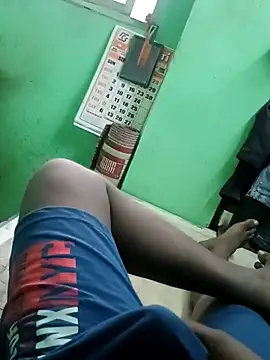 Snapshot of Raj41 chatting on 09.16.25 Raj41 online show from 09.16.25