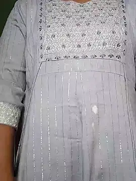 Snapshot of Tamil_Aathira chatting on 01.21.25 Tamil Aathira online show from 01.21.25