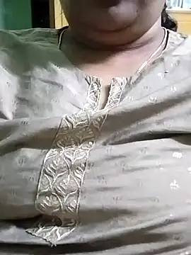 Snapshot of Tamil_Aathira chatting on 01.23.25 Tamil Aathira online show from 01.23.25