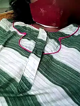 Snapshot of Tamil_Aathira chatting on 01.24.25 Tamil Aathira online show from 01.24.25