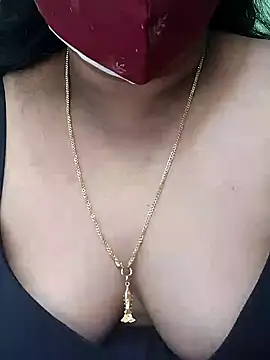 Snapshot of Tamil_Aathira chatting on 01.26.25 Tamil Aathira online show from 01.26.25