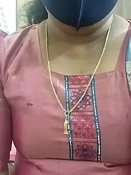 Snapshot of Tamil_Aathira chatting on 02.03.25 Tamil Aathira online show from 02.03.25