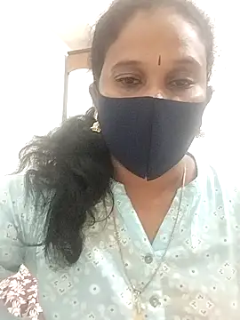 Snapshot of Tamil_Aathira chatting on 02.10.25 Tamil Aathira online show from 02.10.25