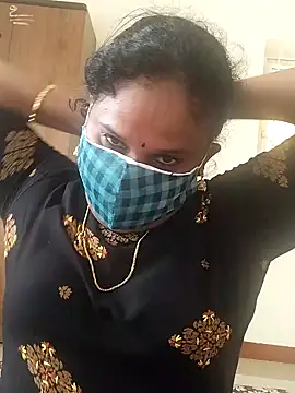 Snapshot of Tamil_Aathira chatting on 02.12.25 Tamil Aathira online show from 02.12.25