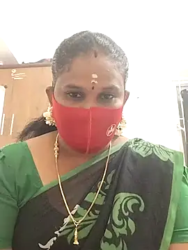 Snapshot of Tamil_Aathira chatting on 02.18.25 Tamil Aathira online show from 02.18.25