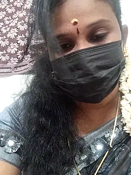 Snapshot of Tamil_Aathira chatting on 03.07.25 Tamil Aathira online show from 03.07.25