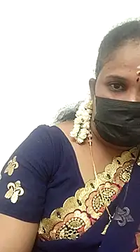 Snapshot of Tamil_Aathira chatting on 03.10.25 Tamil Aathira online show from 03.10.25