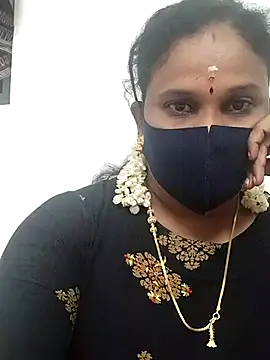 Snapshot of Tamil_Aathira chatting on 03.12.25 Tamil Aathira online show from 03.12.25