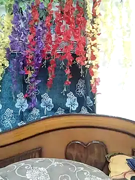 Snapshot of Tamil_Aathira chatting on 09.11.25 Tamil Aathira online show from 09.11.25