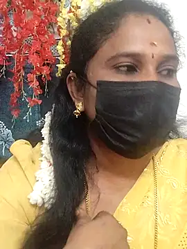 Snapshot of Tamil_Aathira chatting on 09.12.25 Tamil Aathira online show from 09.12.25