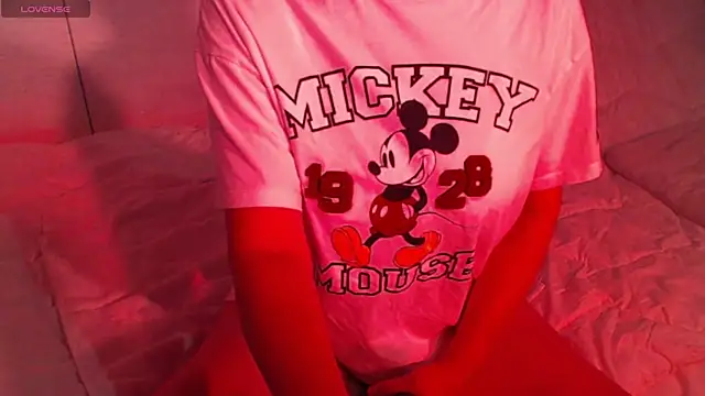 Snapshot of sweetchani666 chatting on 09.26.25 sweetchani666 online show from 09.26.25