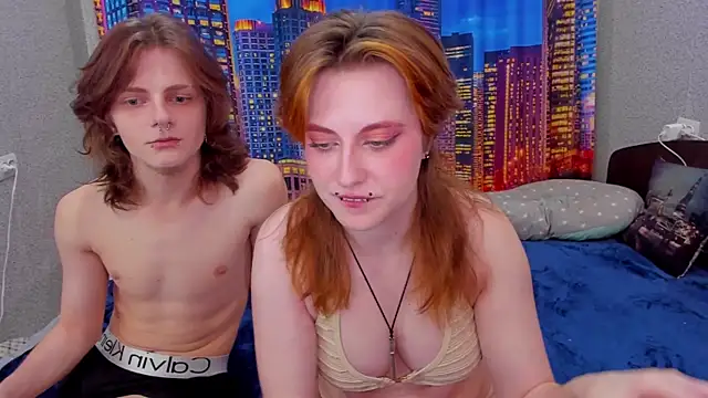 Snapshot of Jiffyyo chatting on 09.25.25 Jiffyyo online show from 09.25.25