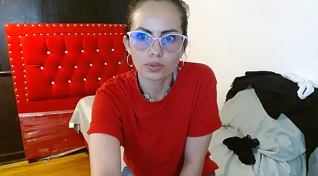Snapshot of ShairaMarss chatting on 03.18.25 ShairaMarss online show from 03.18.25