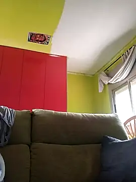 Snapshot of wapo100x100 chatting on 02.15.25 wapo100x100 online show from 02.15.25