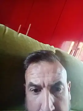 Snapshot of wapo100x100 chatting on 10.05.25 wapo100x100 online show from 10.05.25