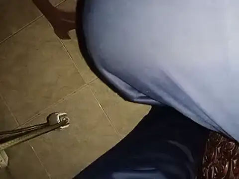 Snapshot of world_bigdick1 chatting on 03.08.25 world bigdick1 online show from 03.08.25