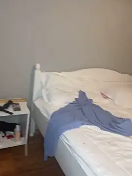 Snapshot of bunnythetailor chatting on 02.09.25 bunnythetailor online show from 02.09.25