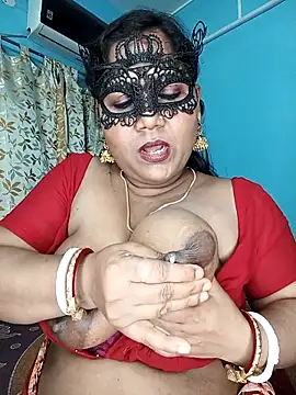 Snapshot of straightthing chatting on 10.06.25 straightthing online show from 10.06.25