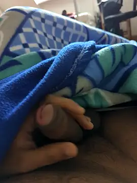 Snapshot of Heavy_Daddyy chatting on 02.14.25 Heavy Daddyy online show from 02.14.25