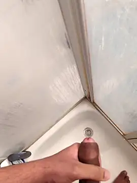 Snapshot of Heavy_Daddyy chatting on 03.10.25 Heavy Daddyy online show from 03.10.25