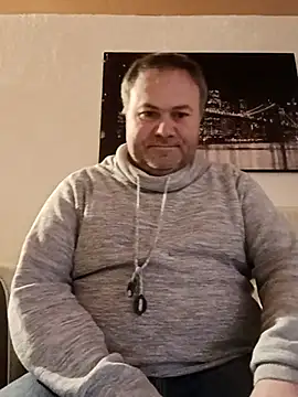 Snapshot of Pourleplasirs chatting on 03.13.25 Pourleplasirs online show from 03.13.25