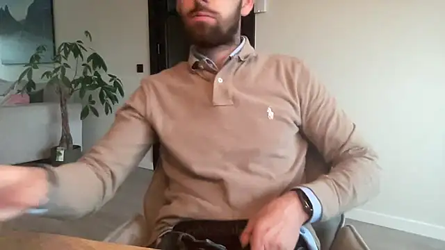 Snapshot of bullyboyy chatting on 10.09.25 bullyboyy online show from 10.09.25