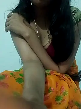 Snapshot of saaniya chatting on 02.23.25 saaniya online show from 02.23.25