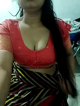 Snapshot of saaniya chatting on 03.03.25 saaniya online show from 03.03.25