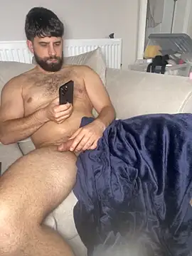 Snapshot of lucas_kazimm chatting on 11.15.25 lucas kazimm online show from 11.15.25