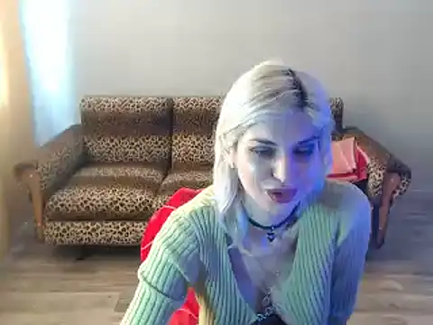 Snapshot of SexyBeatriice chatting on 03.08.25 SexyBeatriice online show from 03.08.25