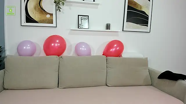 Snapshot of Gerard_Finbar chatting on 02.14.25 Gerard Finbar online show from 02.14.25