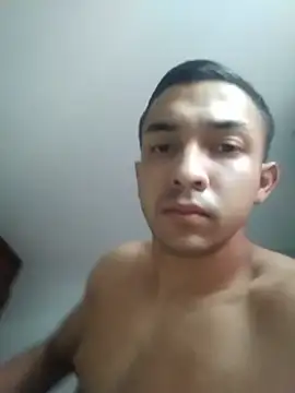 Snapshot of Perfectcouple01 chatting on 10.29.25 Perfectcouple01 online show from 10.29.25