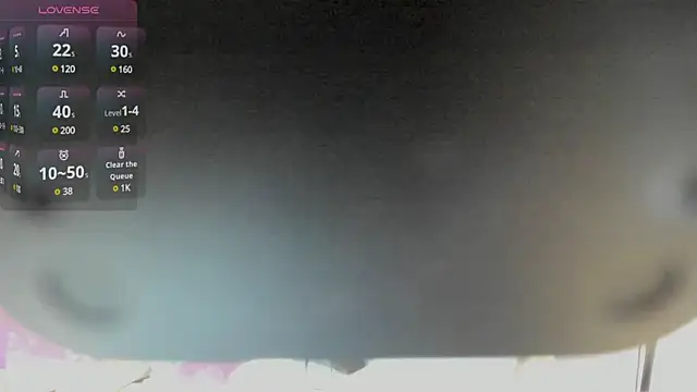 Snapshot of IZZY_BEAUTIFUL chatting on 03.04.25 IZZY BEAUTIFUL online show from 03.04.25