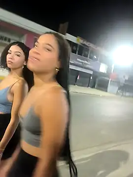 Snapshot of Street_royal chatting on 02.01.25 Street royal online show from 02.01.25