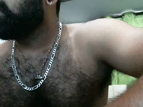 Snapshot of indianhairybull chatting on 03.04.25 indianhairybull online show from 03.04.25