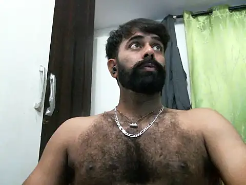 Snapshot of indianhairybull chatting on 03.10.25 indianhairybull online show from 03.10.25