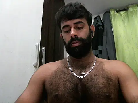 Snapshot of indianhairybull chatting on 03.19.25 indianhairybull online show from 03.19.25