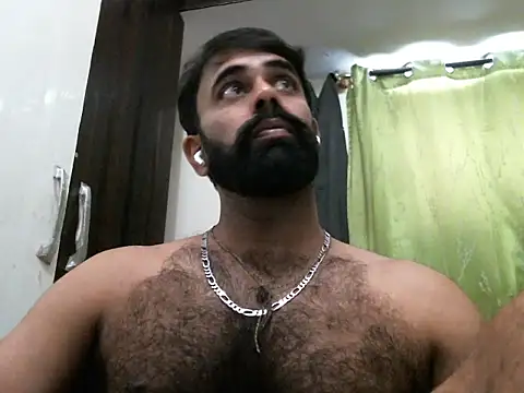 Snapshot of indianhairybull chatting on 10.02.25 indianhairybull online show from 10.02.25