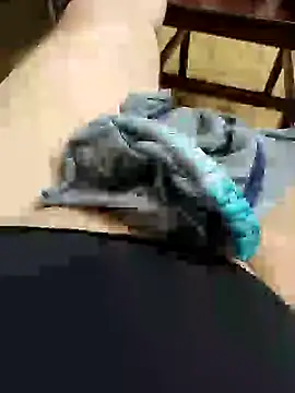 Snapshot of NAvoglia chatting on 01.31.25 NAvoglia online show from 01.31.25