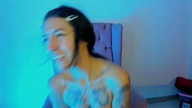 Snapshot of jessi_lemuss chatting on 03.11.25 jessi lemuss online show from 03.11.25