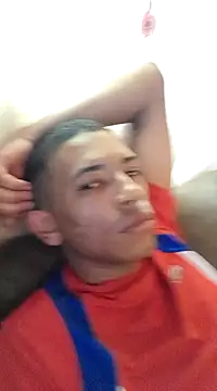 Snapshot of Mineirinho043 chatting on 02.10.25 Mineirinho043 online show from 02.10.25